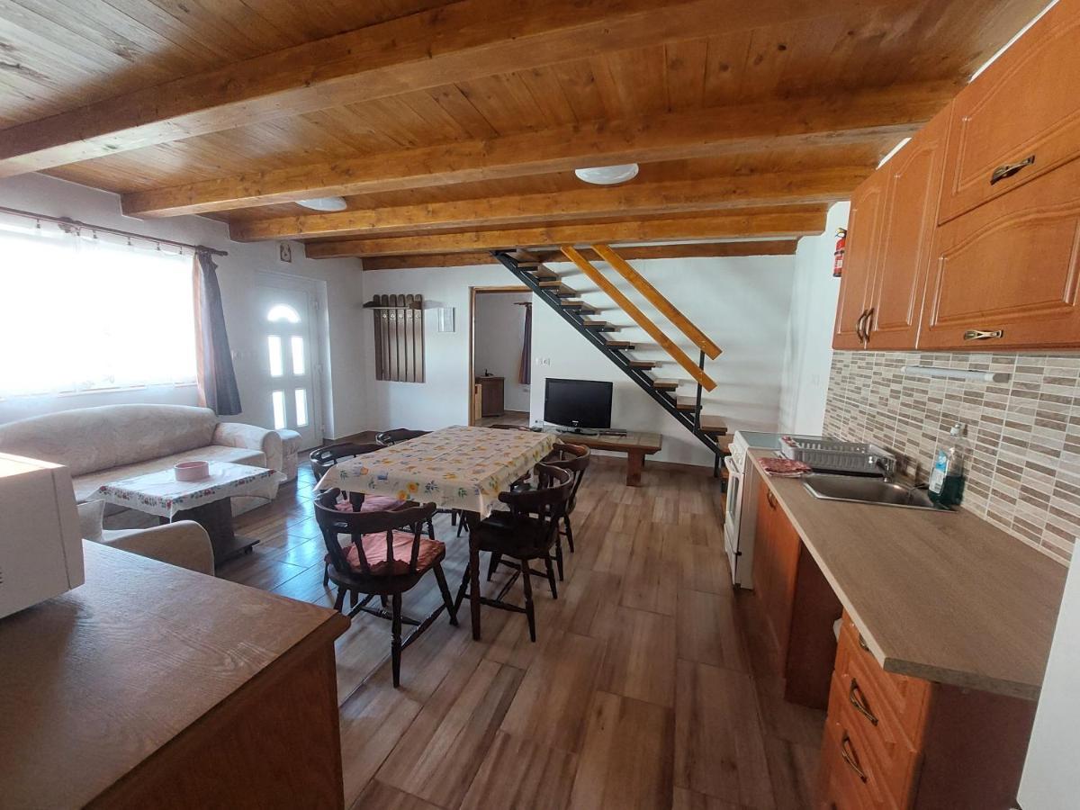 Orbán nyaralóház Villa Kovagoors Esterno foto