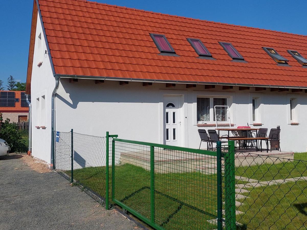 Orbán nyaralóház Villa Kovagoors Esterno foto